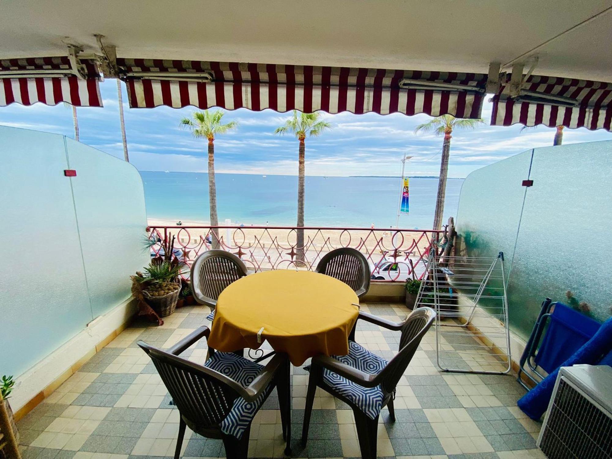 Constellation Daire Juan-les-Pins Dış mekan fotoğraf